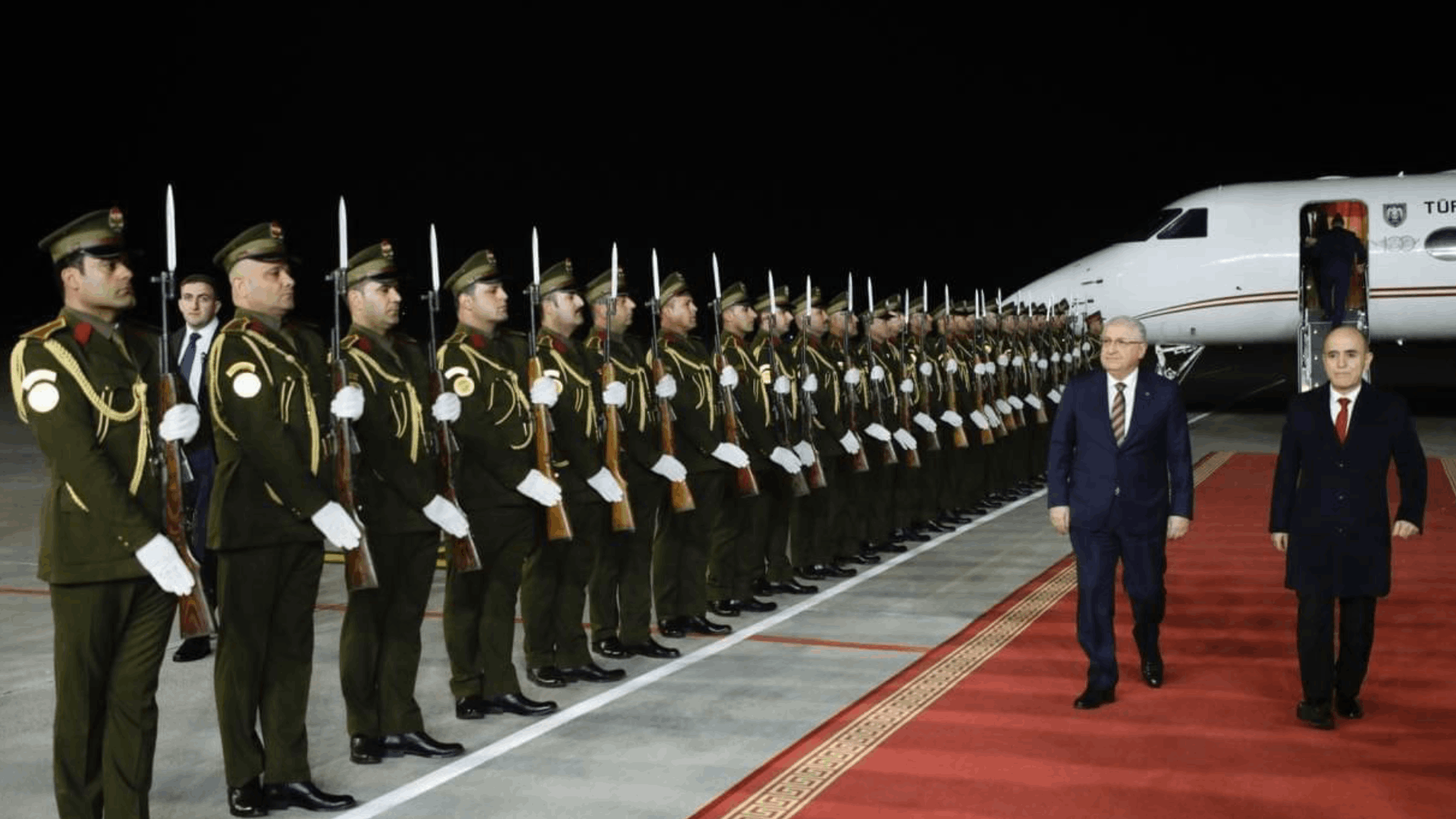 Peshmerga Minister Receives Turkish Defence Minister at Erbil International Airport